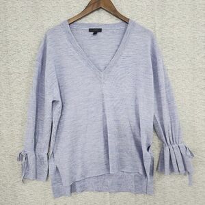 EUC  J. Crew 100% Merino wool V neck Flare Tied Cuffs Sweater Women's L